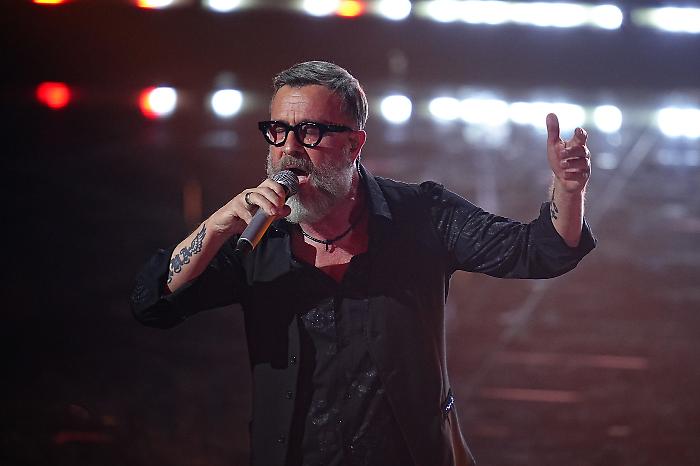 Marco Masini, dal &ldquo;male necessario&rdquo; vissuto con la morte della madre al rapporto con Fedez: &ldquo;Ci siamo trovati subito&rdquo;