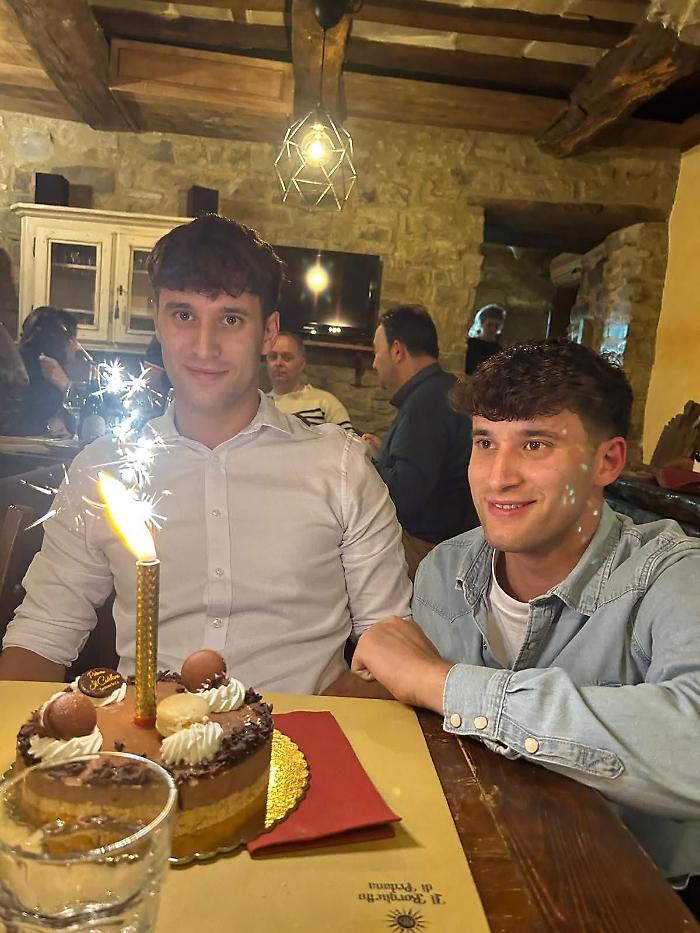 Giacomo e Francesco morti folgorati: uno ha provato a salvare l'altro 