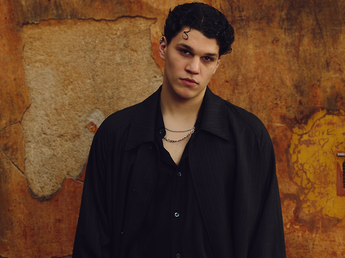 Nicol&ograve; Filippucci in live "Sotto il cielo di casa": due date in Umbria per il suo 'Posti dove andare Summer tour 2026'