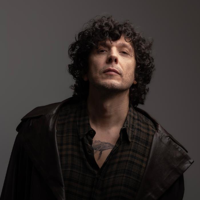 Parte da Perugia il Live club 2026 di Ermal Meta con il nuovo disco Funzioni vitali: "Dimensione pi&ugrave; intima a contatto con il pubblico. In Umbria mi piace sempre tornare"