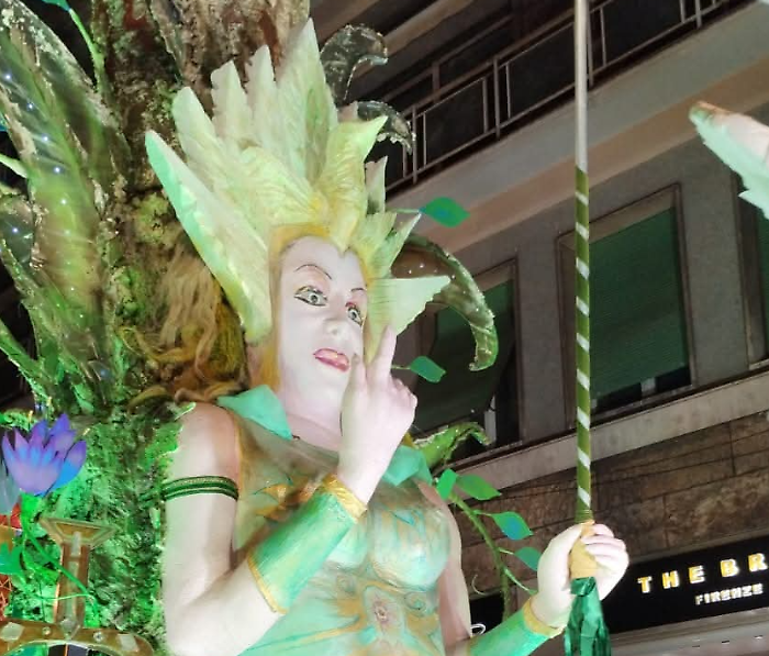 terni maggio carri allegorici