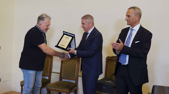 Il premio Tralci di Vita a Only Wine: vincer&agrave; la storia pi&ugrave; forte 