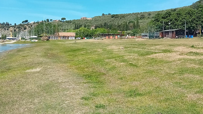 Che fine ha fatto l'ex Sualzo Beach a Passignano sul Trasimeno? Il centrodestra: "La sua chiusura &egrave; un danno". Il sindaco: "Il nuovo gestore vuole aprire a fine maggio"