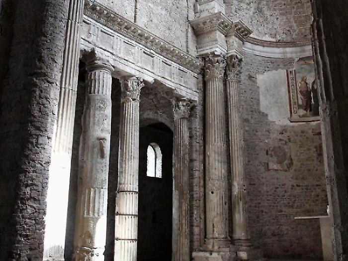 Il Due Mondi riapre San Salvatore.  Cipriani: "Spettacolo a mezzanotte, per entrare si passer&agrave; dal cimitero monumentale"