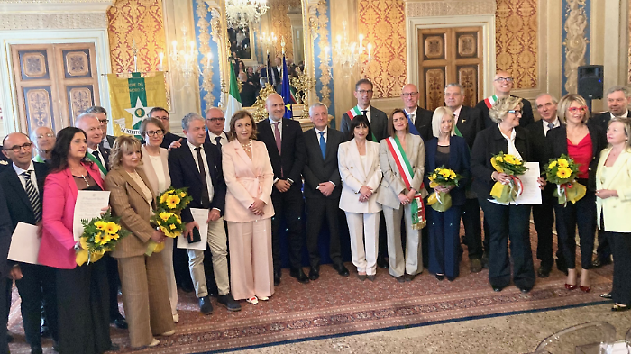 Consegnate le Stelle al Merito del lavoro a 18 umbri. Proietti: "Il lavoro &egrave; dignit&agrave;, sicurezza, competenza e responsabilit&agrave;"