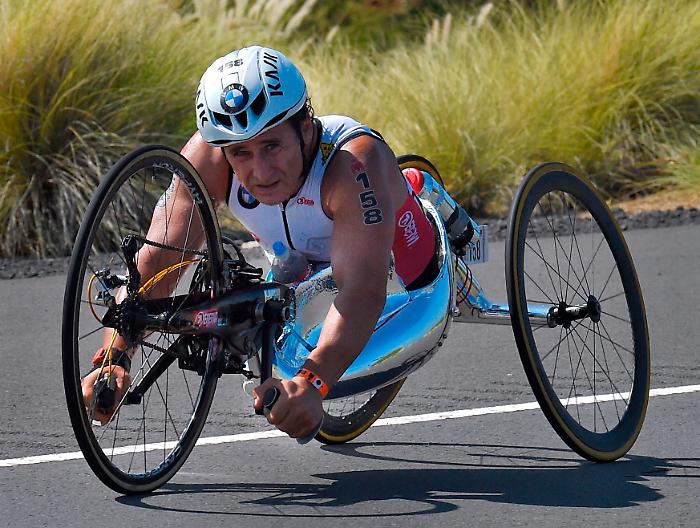 Addio Alex Zanardi, Rai omaggia il campione paralimpico: stasera in tv il docufilm Fino all'ultimo respiro