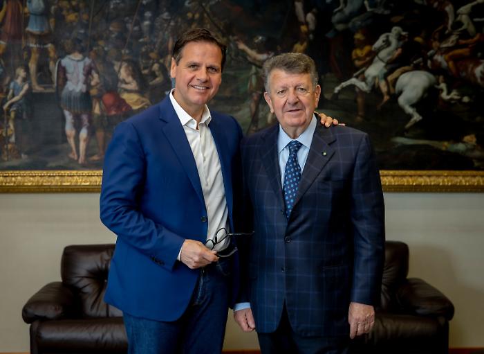 Nuovo assetto per Financo, le holding che fanno riferimento a Carlo e Ubaldo Colaiacovo possiedono ora ciascuna il 37,5% delle quote