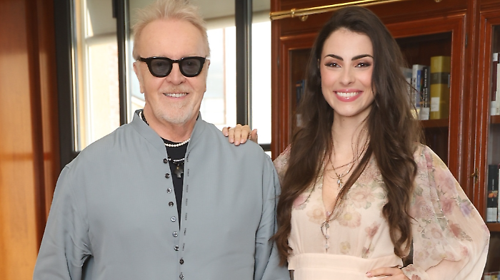 Valeria Mancini, da Foligno a Gloria nel musical di Tozzi: "Da sempre legata a queste canzoni grazie a mio nonno". Il cantante: "Diventer&agrave; una grande star"
