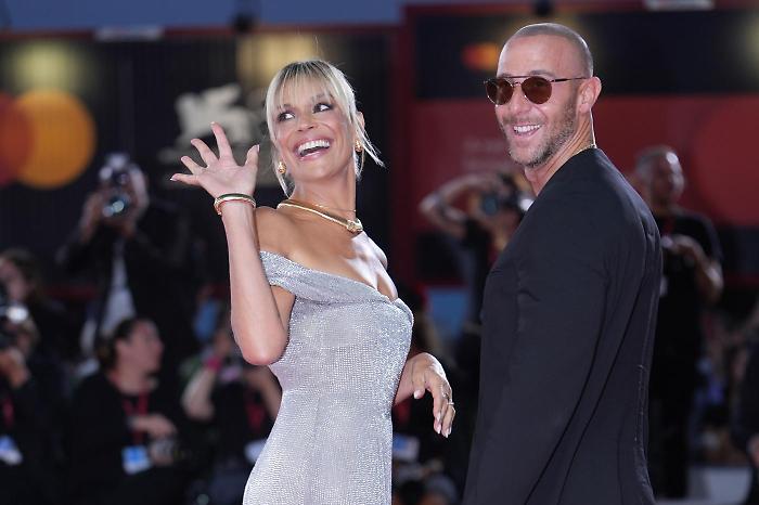 Micaela Ramazzotti e Claudio Pallitto scelgono l'Umbria per le nozze: oggi il S&igrave;. Ecco dove si celebrer&agrave; il matrimonio
