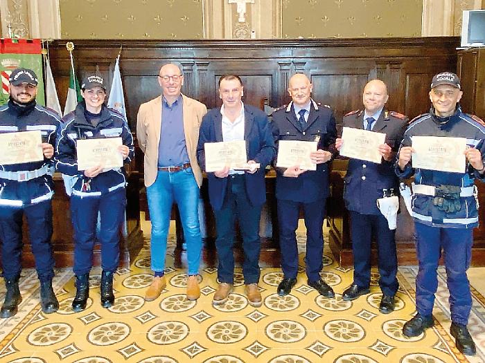 Difesa personale agenti Gualdo Tadino 