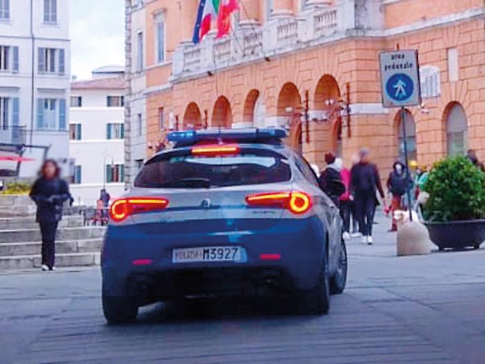 polizia foligno