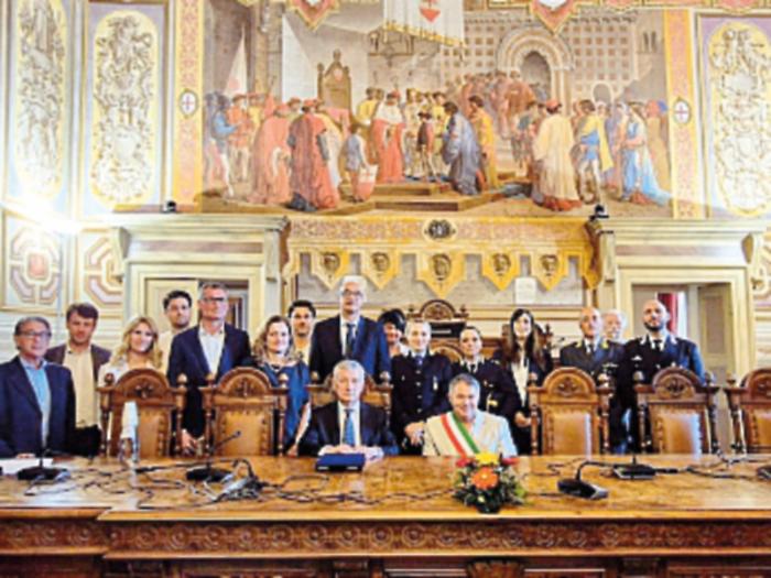 Foligno, il prefetto Zito in visita ufficiale: al centro dell’incontro sicurezza e collaborazione istituzionale