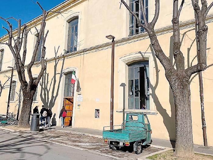 Video sui social contro il liceo Frezzi: 20 post di una mamma, poi cancellati, attaccano i professori per il voto basso della figlia