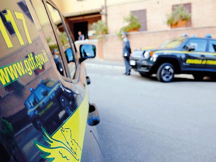 Maxi truffa del Pnrr Scattano perquisizione e sequestri a Perugia