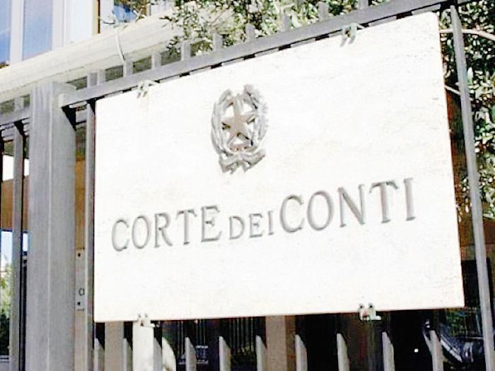 Norcia, deve risarcire 113 ore di straordinario: funzionaria del Comune condannata dalla Corte dei Conti