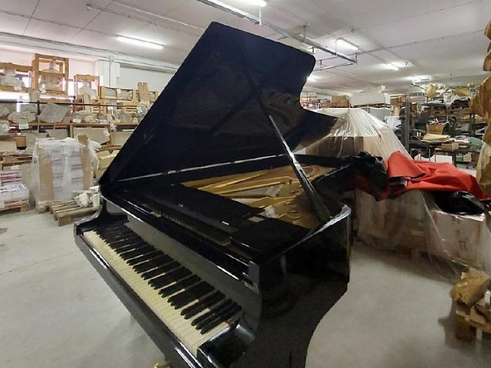 Spoleto, il Comune cerca mecenati per ridar voce al suo Gran Coda Steinway & Sons con l'Art Bonus