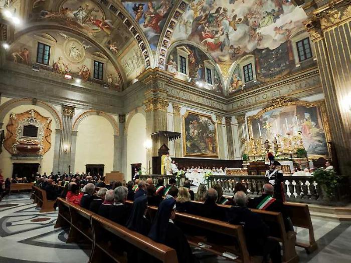 Città di Castello, il monito del vescovo Luciano Paolucci Bedini: “Giovani senza adulti come punti di riferimento”