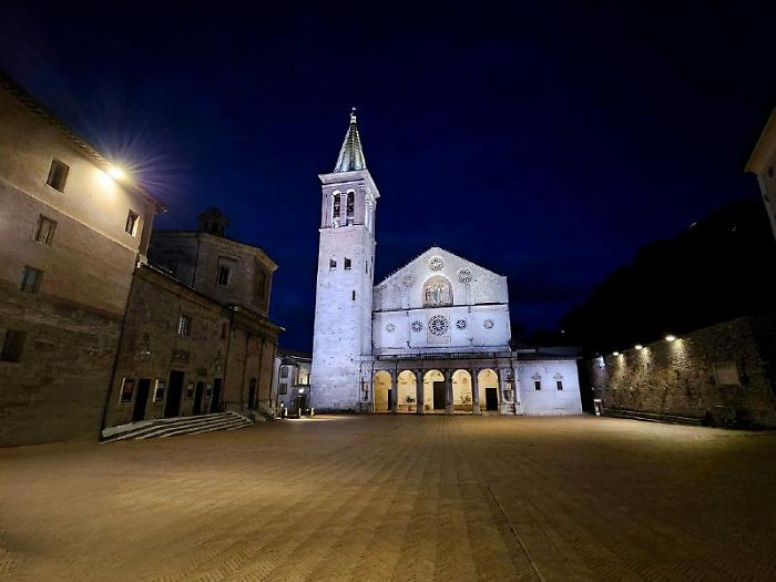Capodanno a suon di musica a Spoleto: in piazza Duomo il 2026 si aspetterà con i Summertime Choir