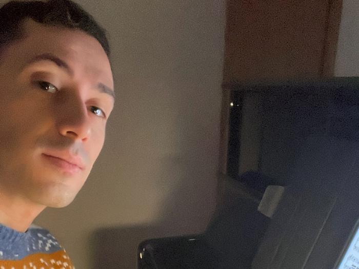 Narni, Giuseppe Campagnani dona un pianoforte in dono al Beata Lucia e presenta l&rsquo;album di esordio &ldquo;Nuova vita&rdquo;