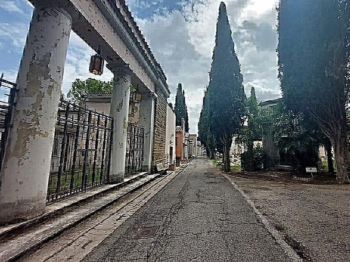 Servizi cimiteriali: l&rsquo;assessore Cardinali difende la scelta di affidare la gestione a Terni Reti ed esclude tagli ai posti di lavoro
