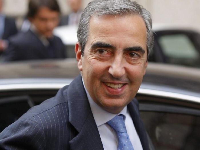 Maurizio Gasparri in visita alla Comunit&agrave; Incontro: "Fondi per la lotta alla droga"