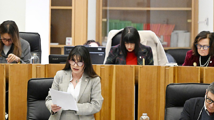 S&igrave; alla risoluzione che tutela i pendolari: un tavolo per far cessare i disservizi sulla rete ferroviaria