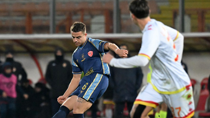 Grifo disposto ad abbassare le pretese per Giunti: riapertura con il Padova