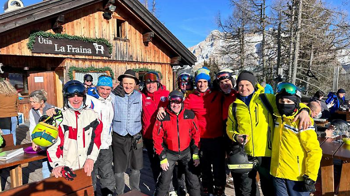 Alba di Canazei e la valle si colorano di eugubino