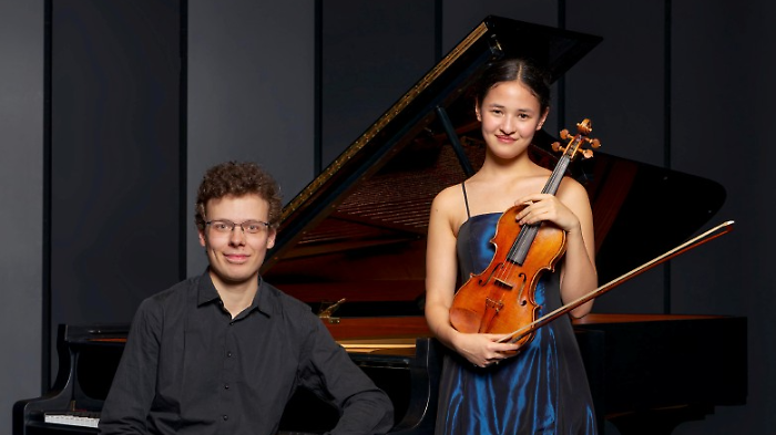 In viaggio da Mozart a Brahms con Yuki Serino e Martin Nobauer