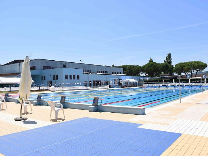 Citt&agrave; di Castello, piscina chiusa da un anno. L&rsquo;assessore Carletti: "Obiettivo parco e vasche esterne utilizzabili per l&rsquo;estate"
