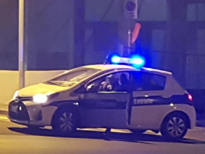 Sosta selvaggia in centro a Perugia, raffica di multe della polizia in poche ore