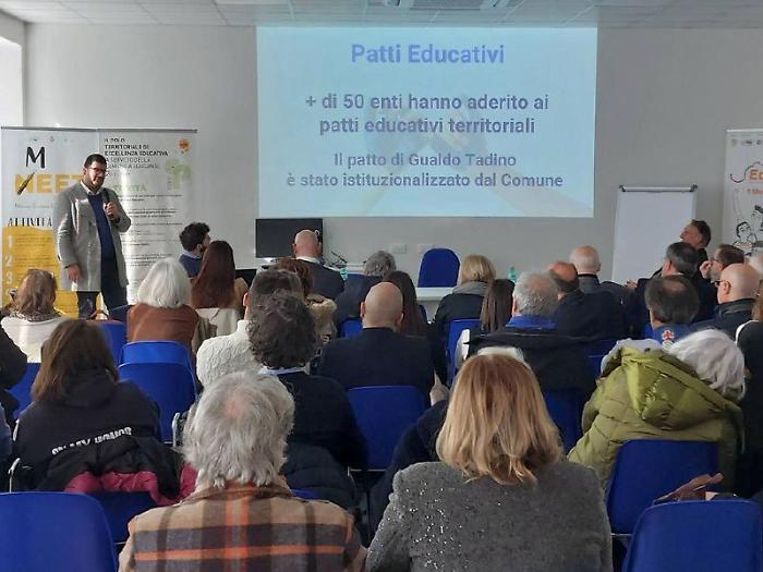 Cento volontari al servizio della citt&agrave;: il bilancio di Educare alla vita buona
