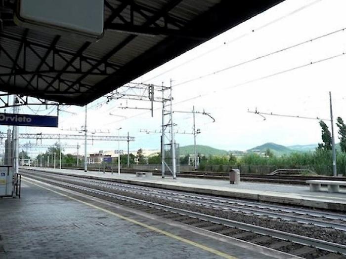 Trasporti ferroviari, cresce la protesta: "Silenzio assordante su Orvieto e Chiusi"