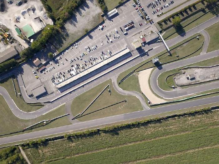 Motociclisti con obbligo airbag: Magione detta la linea in Europa