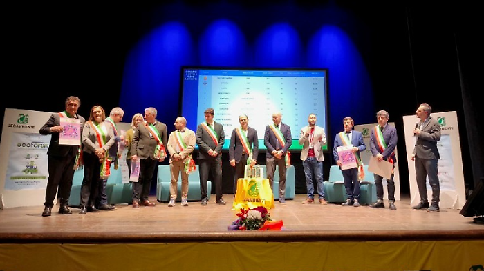 Crescono i comuni ricicloni e migliora il sistema della raccolta differenziata