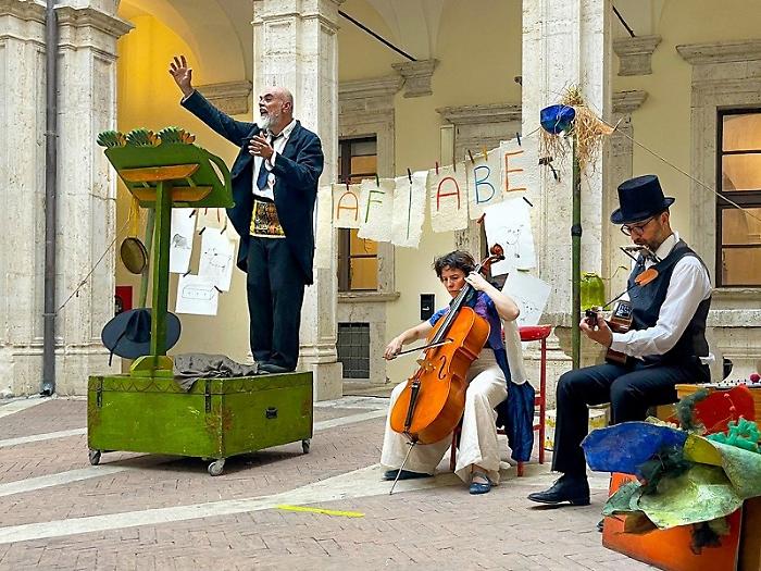 Rassegna "Classi Miste", sei appuntamenti con il teatro-ragazzi