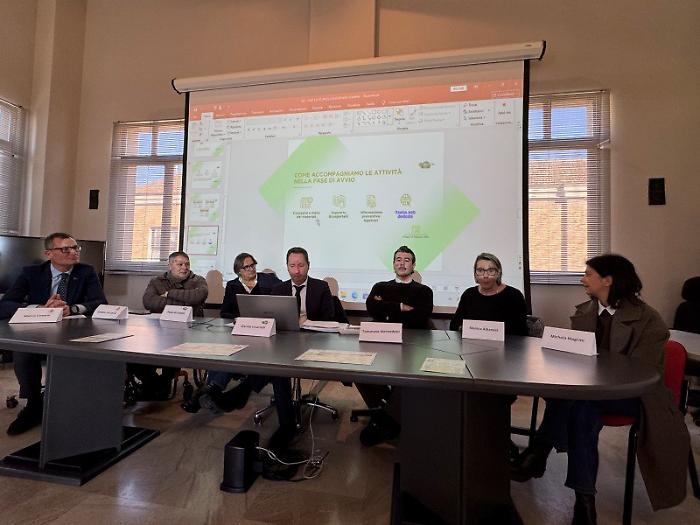 Foligno, rivoluzione raccolta differenziata in centro: Vus riorganizza il servizio per le utenze non domestiche