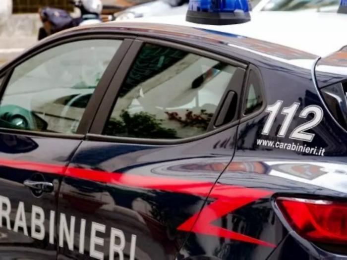 Tensione al mercato di Pian di Massiano per la scomparsa di una bambina. Testimoni l&rsquo;avrebbero vista per mano a una donna