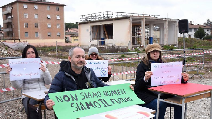 Dimensionamento scolastico, avviata una raccolta fondi: versati 2 mila euro in soli tre giorni