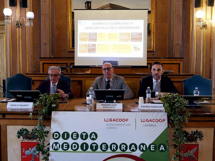 Legacoop propone il modello della dieta mediterranea