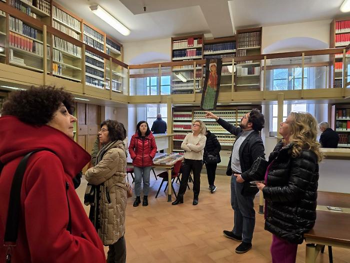 Foligno riscopre palazzo Elmi-Andreozzi: viaggio tra i tesori della Biblioteca Jacobilli