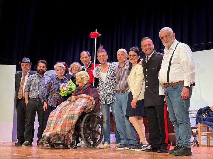 Appomessa in scena, serate da tutto esaurito con "Noi poveri noi"