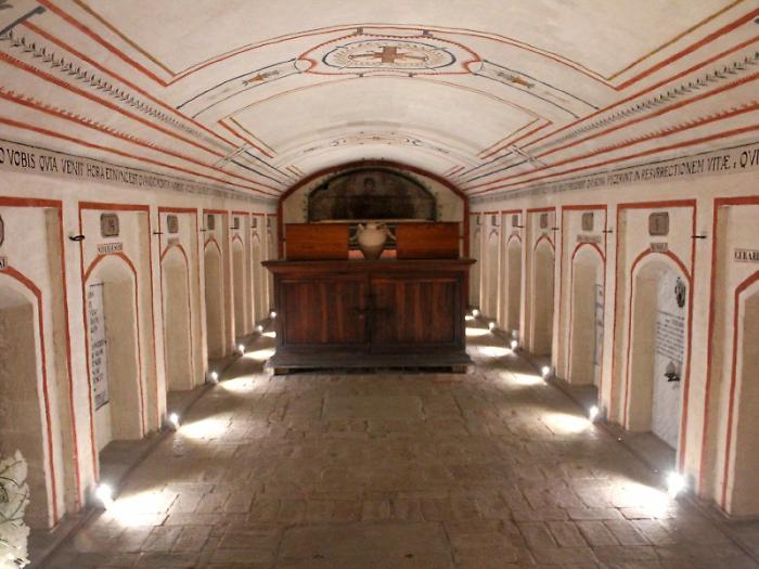 cripta cattedrale foligno