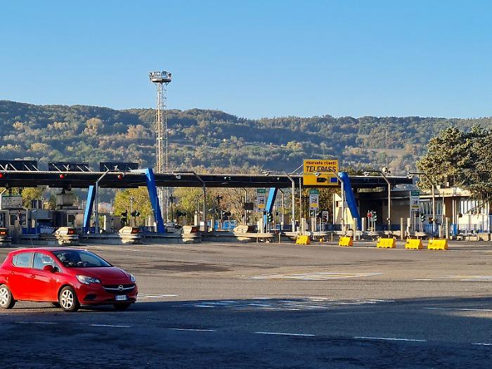 De Rebotti: "Lavoriamo per due stalli in pi&ugrave; al casello di Orte"