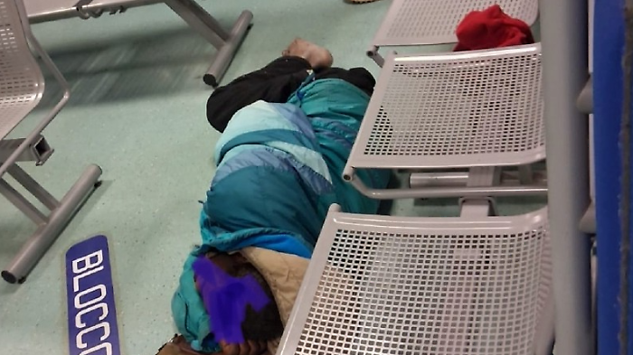 Caso dei senza fissa dimora in ospedale, Peltristo scrive alla procura: "Intervento urgente"