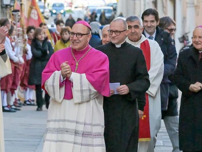Foligno, monsignor Felice Accrocca conferma tutti i vertici della curia