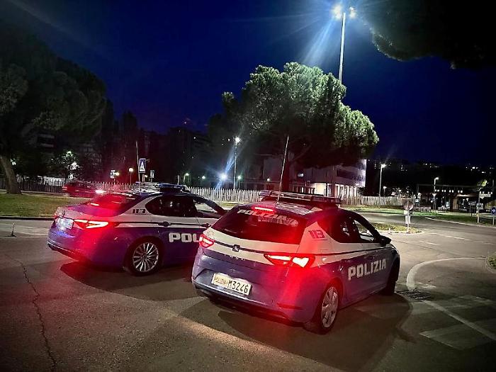 Tentano un altro colpo al Postamat: nelle auto sequestrate le marmotte con l'esplosivo 