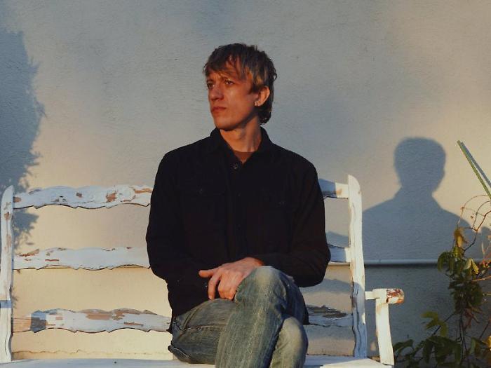 Steve Gunn in concerto domani nell&rsquo;ex chiesa della Trinit&agrave; a Collestatte
