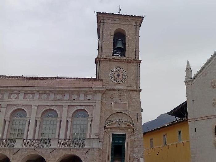 Norcia,  la rinascita del Palazzo Comunale: 67 isolatori che riducono le accelerazioni sismiche 