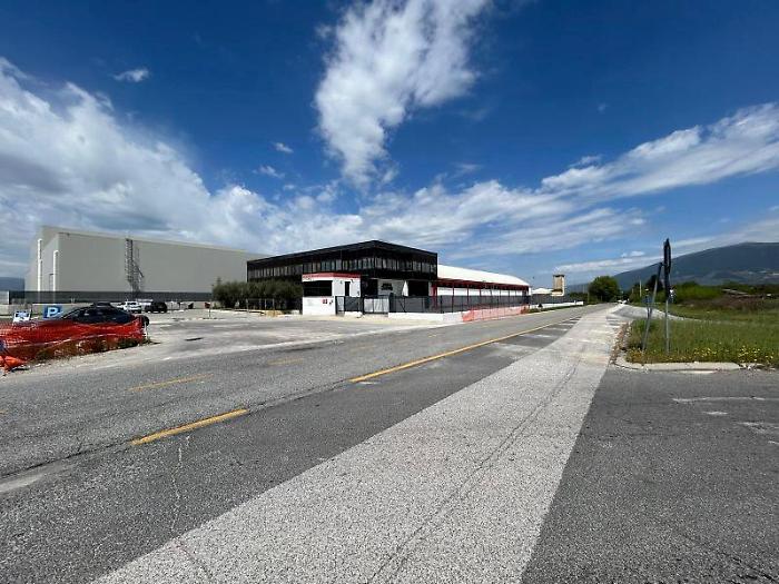 Nuova rotatoria in via Pertini: ordinanza dispone da domani il senso unico alternato per realizzarla